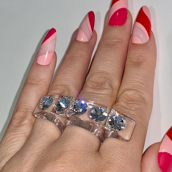 Clear Acrylic statement ring embellished with genuine crystals, cocktail ring - Picture 7 of 12